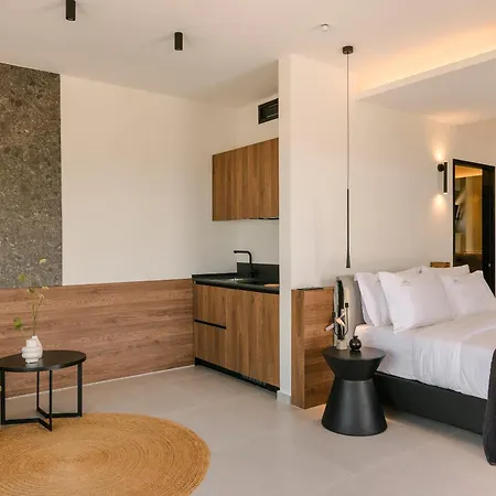 Mast Luxury Residences Gargalianoi Exterior photo