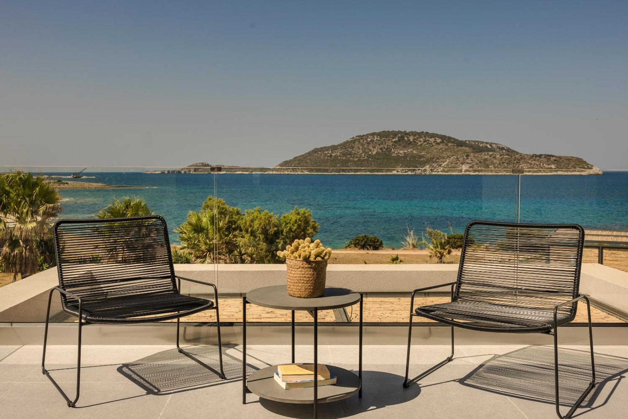 Mast Luxury Residences Apartment Gargalianoi